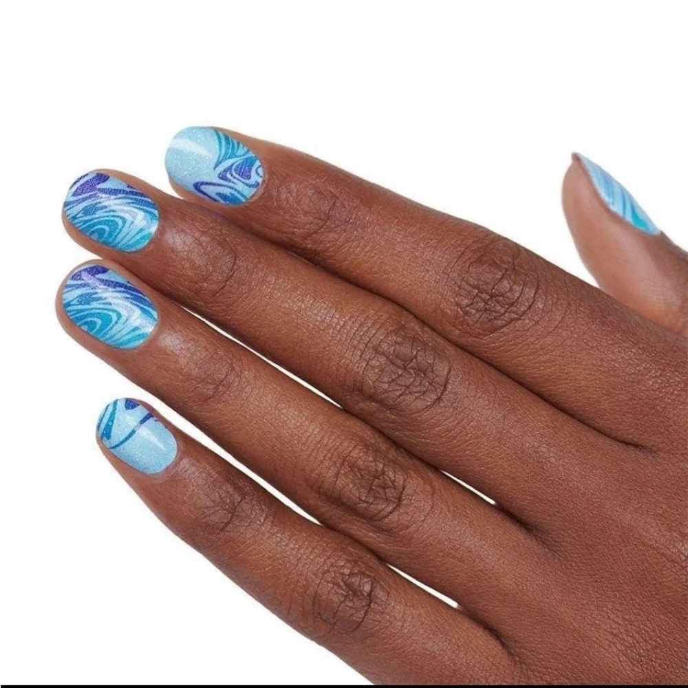 Color Street frosty blue